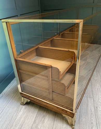 15 Drawer Oak & Brass Frame Haberdashery Shop Display/Counter
