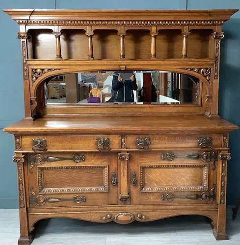 Arts and Craft Oak Kitchen Dresser Sideboard
