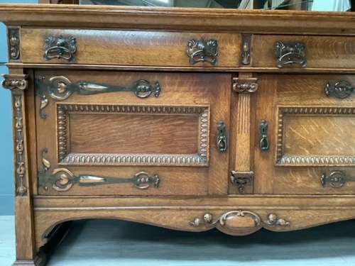 Arts and Craft Oak Kitchen Dresser Sideboard