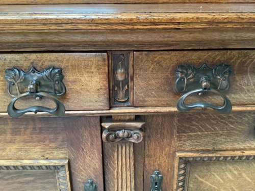 Arts and Craft Oak Kitchen Dresser Sideboard