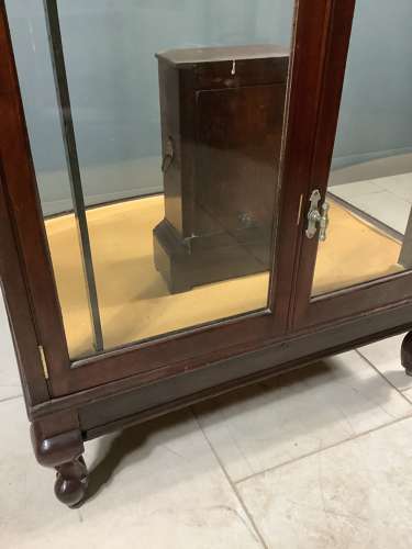 Victorian Mahogany Bow Fronted Shop Glass Display Cabinet