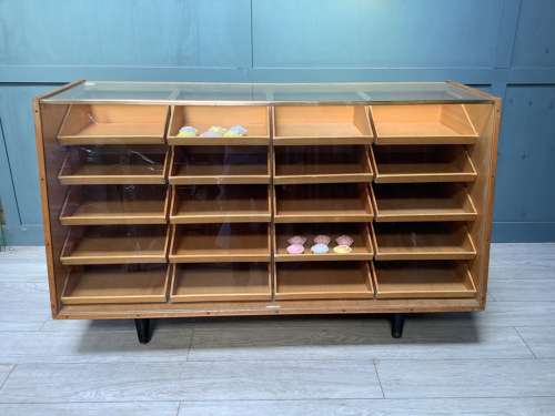 20 Drawer Retro Shop Haberdashery Display Counter