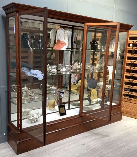 4 Door Mahogany Victorian Shop Display Cabinet