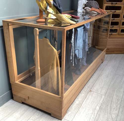 Oak 1930s Shop Haberdashery Hanging Display Counter Cabinet